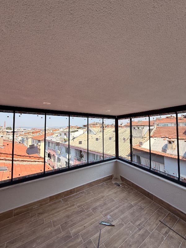 Ekinciler Cam Balkon - Fotoğraf 1