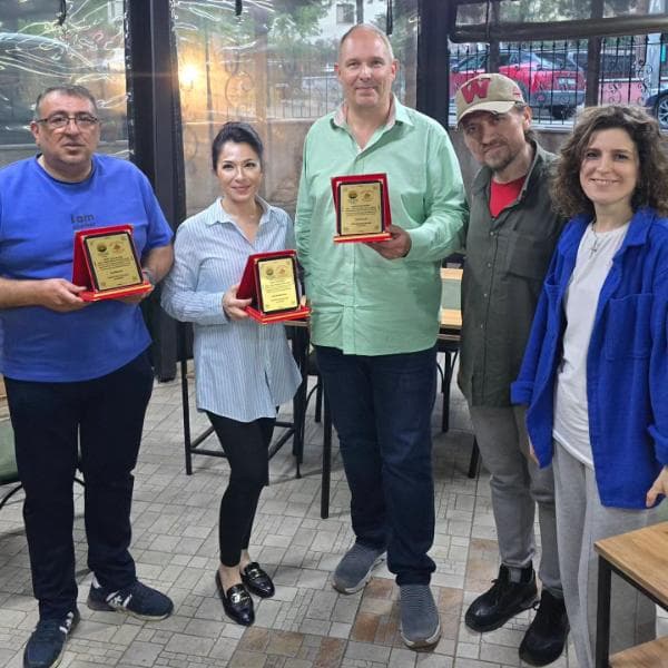 Mahalle Kahvesi Çakırın Yeri - Fotoğraf 12